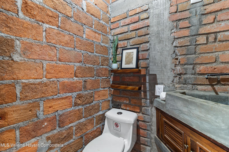 20250922211620088150000000 o