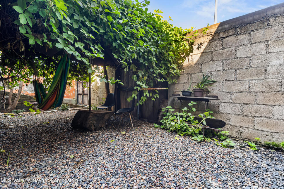 20250922211638730135000000 o