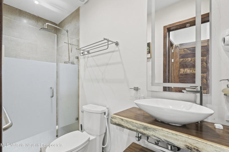 20250708212241356729000000 o