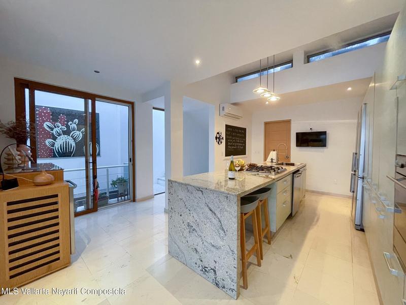 20251216143948717094000000 o