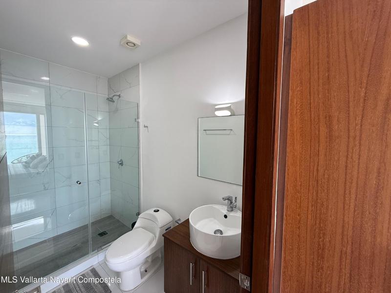 20251002041603483839000000 o