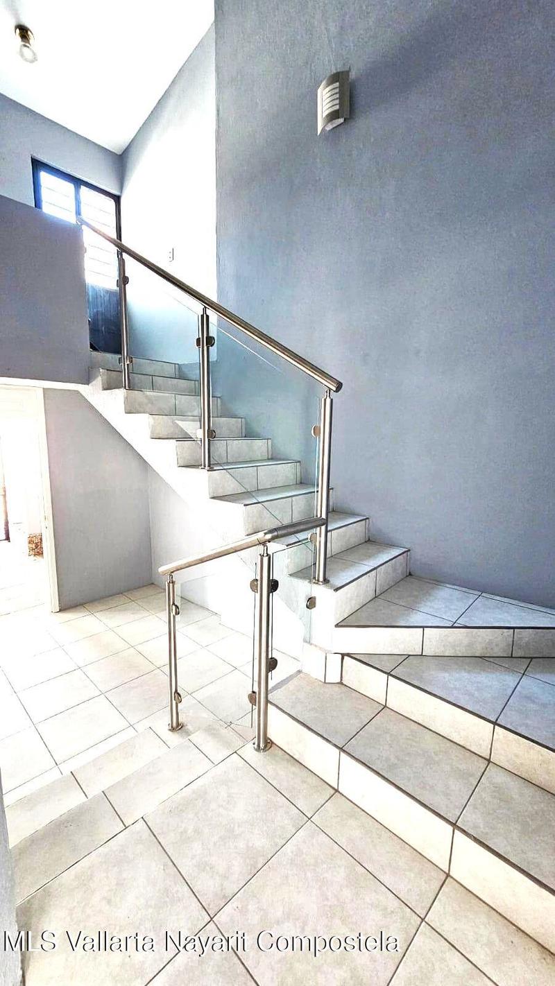 20250826192759464323000000 o