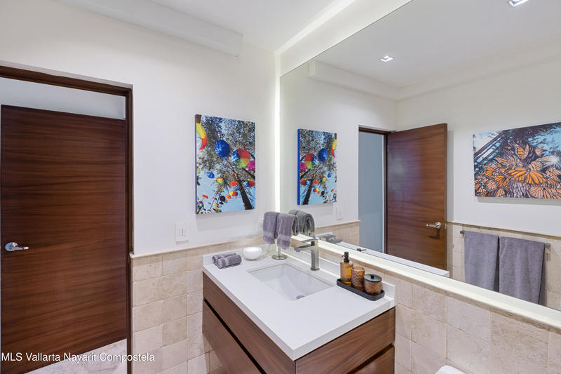 20250922214928363356000000 o