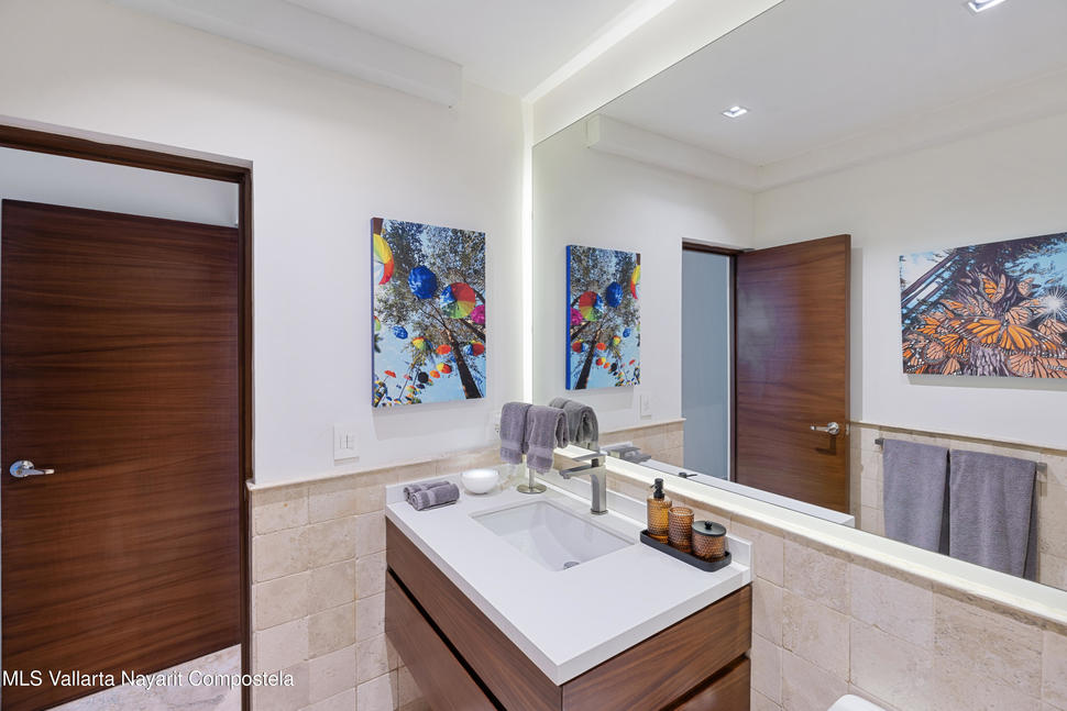 20250922214928363356000000 o