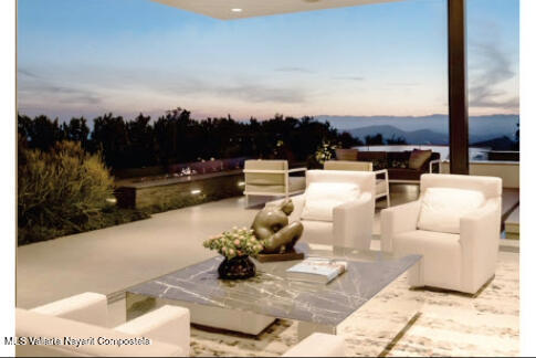 20251204232026351534000000 o