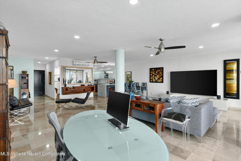 20251015225724122944000000 o