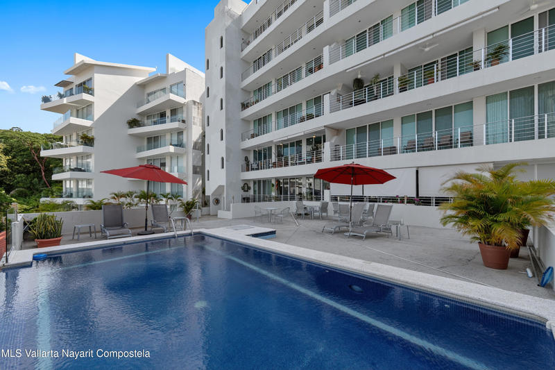 20251015225920522075000000 o