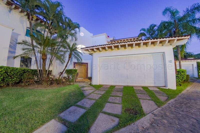 Villa Vallarta Gardens 42