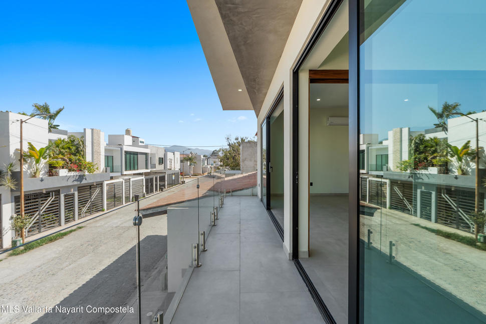 20260226222637373288000000 o