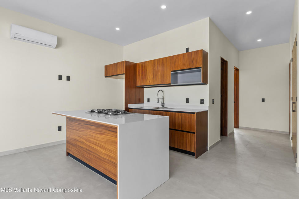 20260226222832595365000000 o