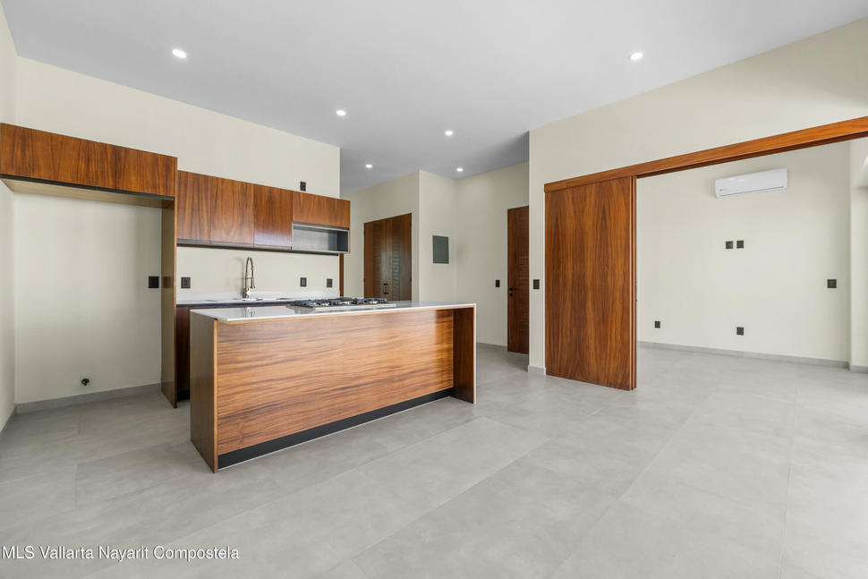 20260226222845352011000000 o