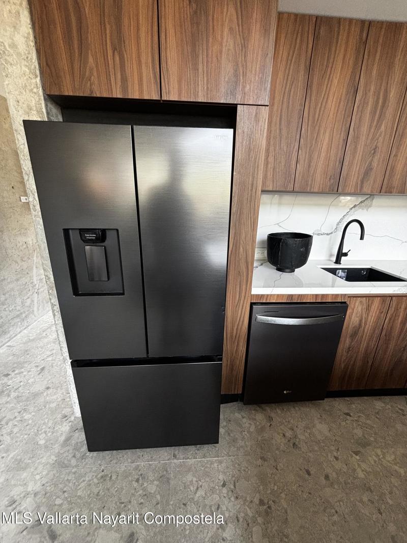 20260127213351674213000000 o