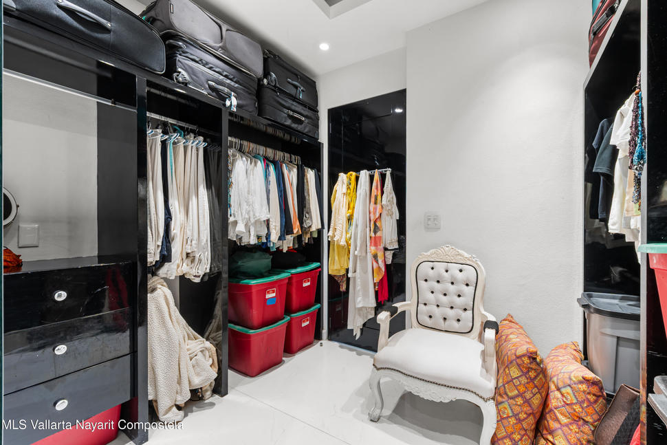 20250904124448292247000000 o