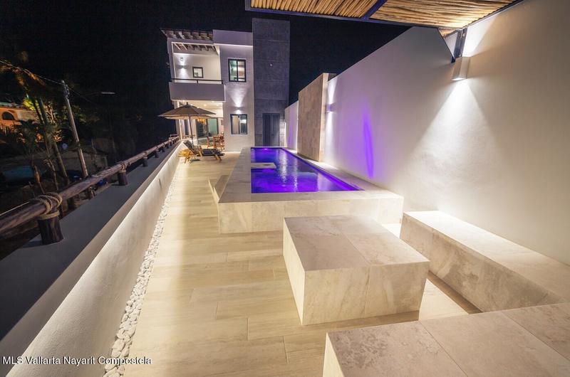 20251029204708822430000000 o