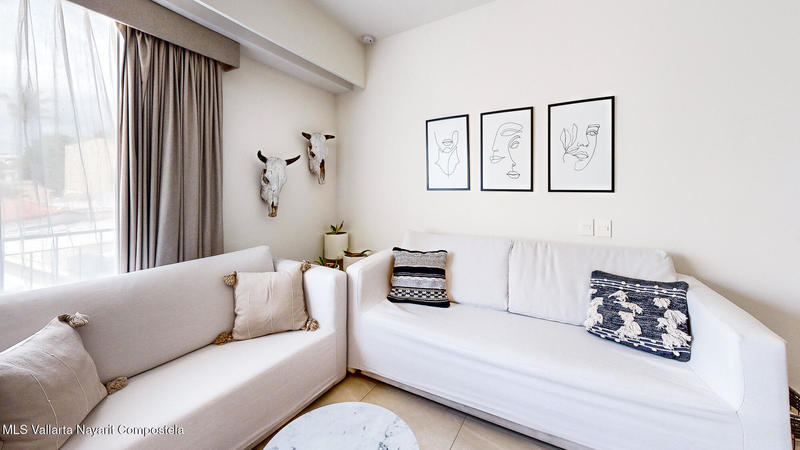 20251010213628670763000000 o