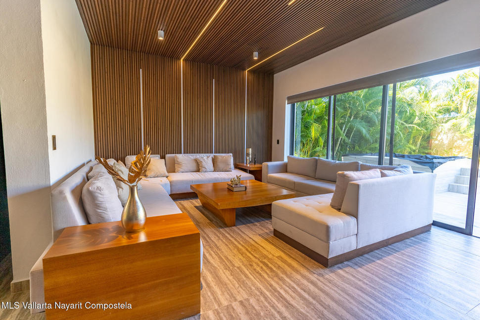 20251105212339642784000000 o