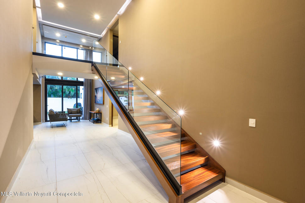 20250930174427778211000000 o