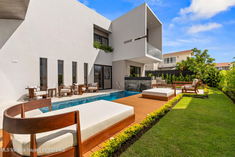 20251002143338029992000000 o