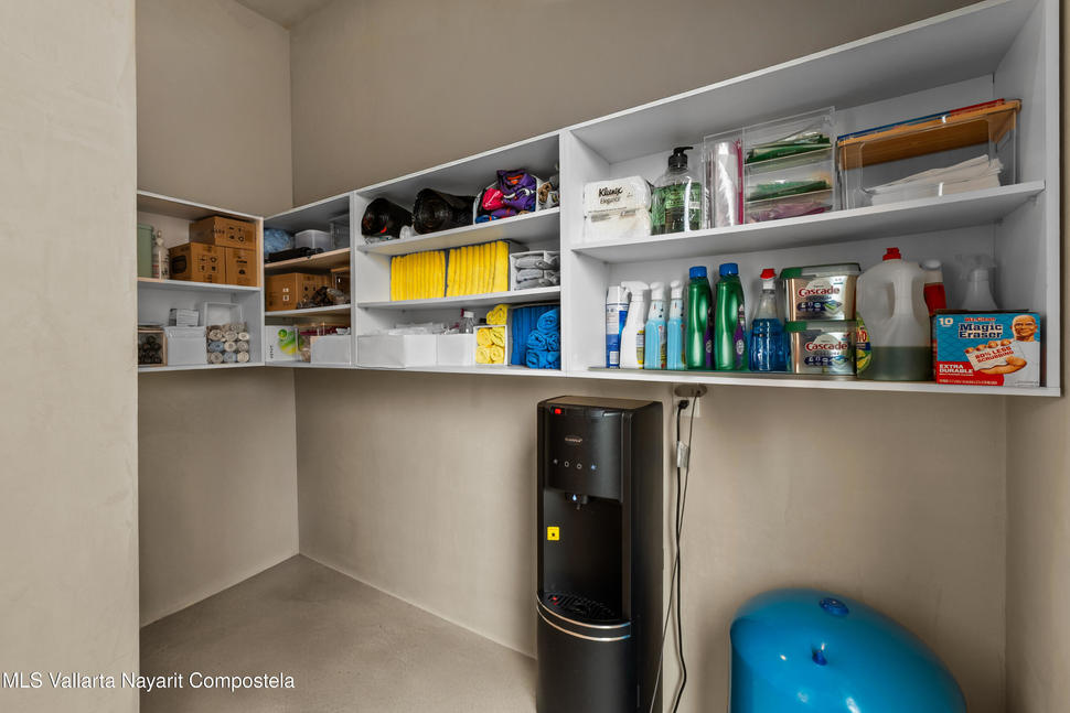 20251002143355834978000000 o