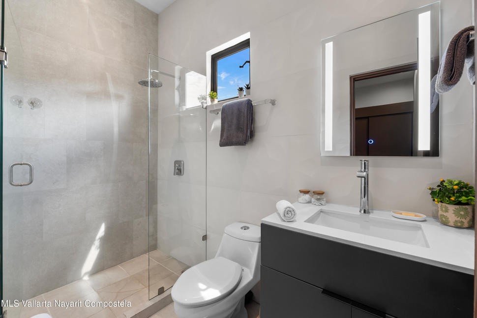 20251118162743471988000000 o