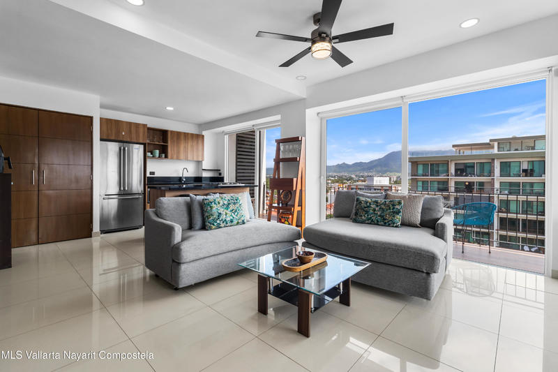 20251022175633617775000000 o