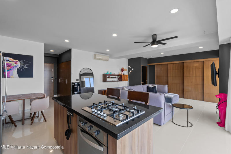 20250721225642682623000000 o