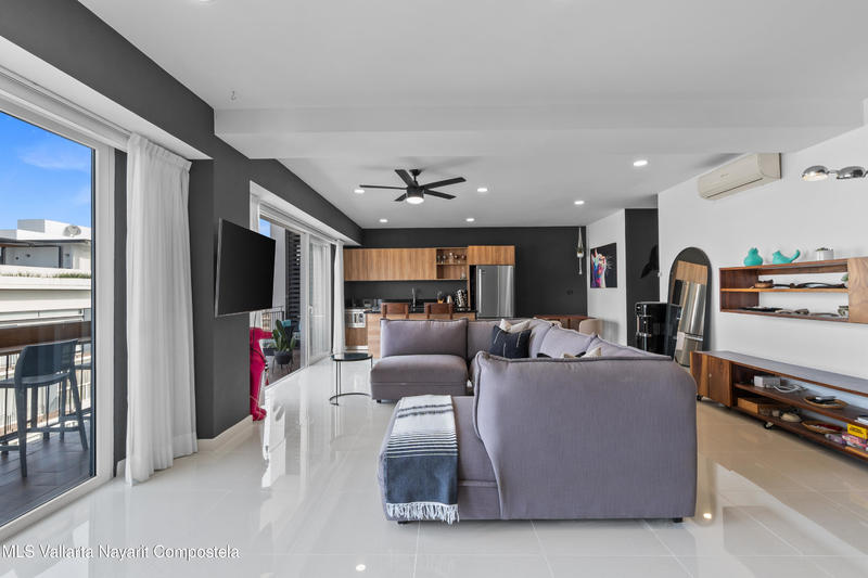 20250721225655271777000000 o