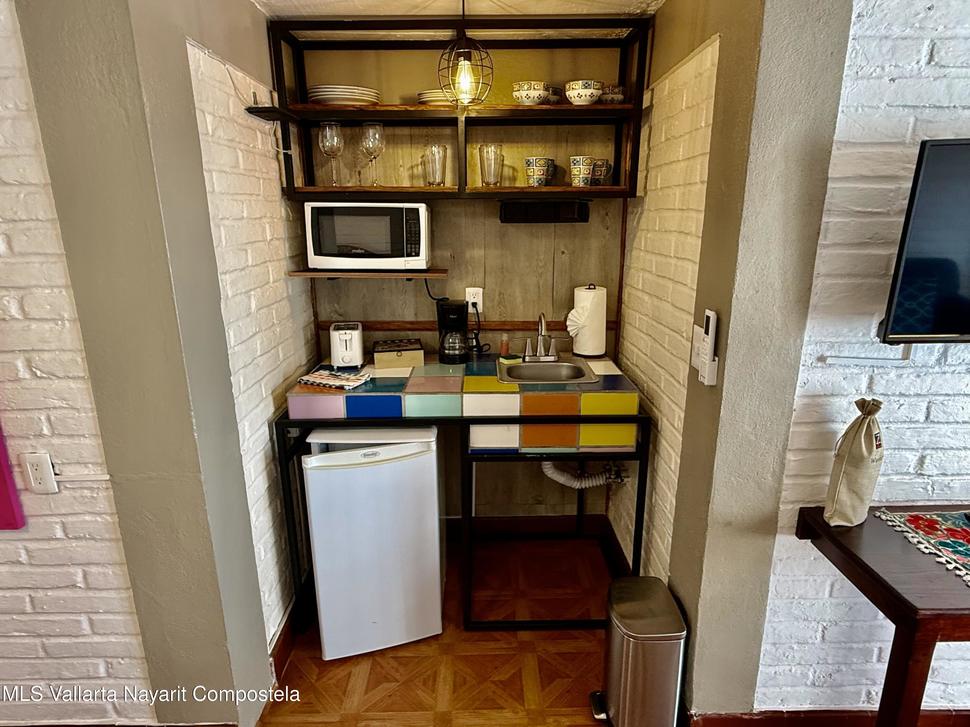 20251223203236858625000000 o